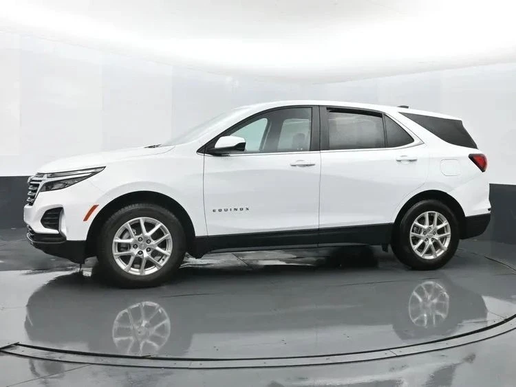 2023 Chevrolet Equinox - Image 5 of 12