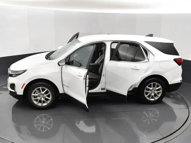 2023 Chevrolet Equinox - Image 7 of 12
