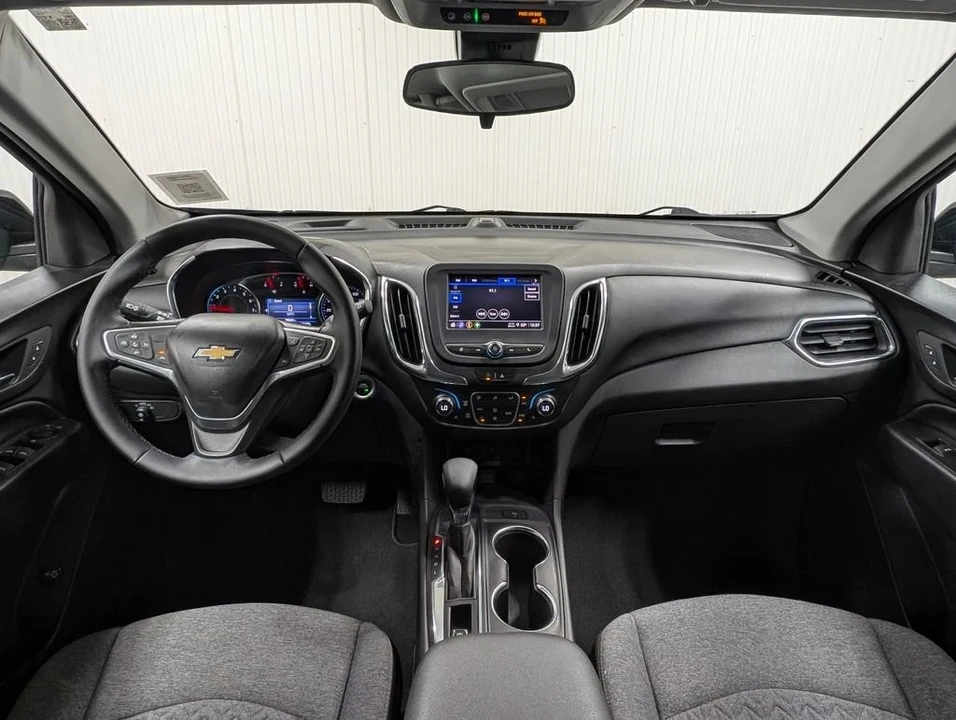 2023 Chevrolet Equinox - Image 2 of 11