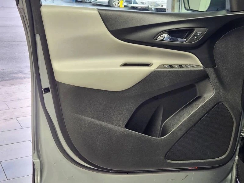2023 Chevrolet Equinox - Image 10 of 12
