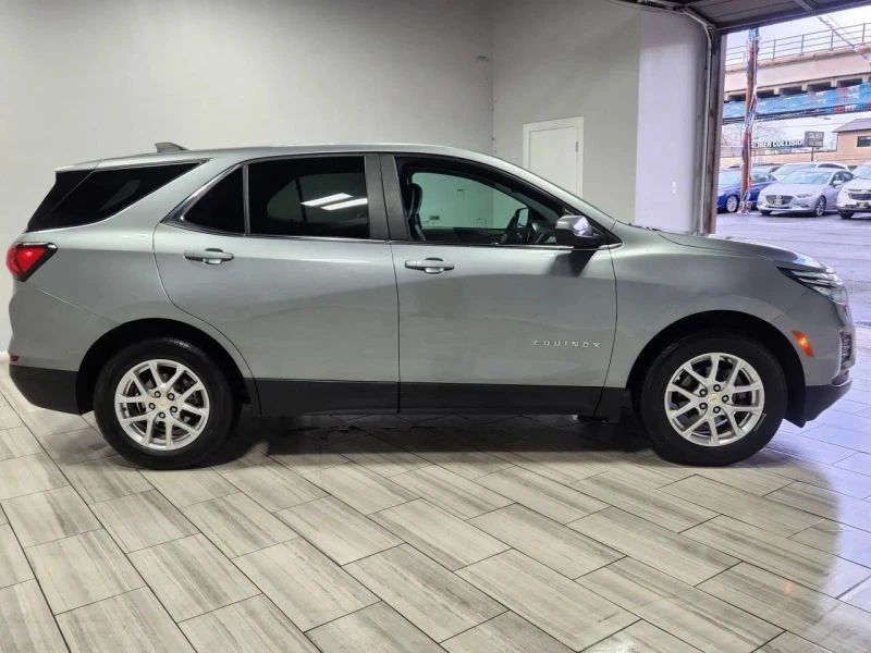 2023 Chevrolet Equinox - Image 6 of 12