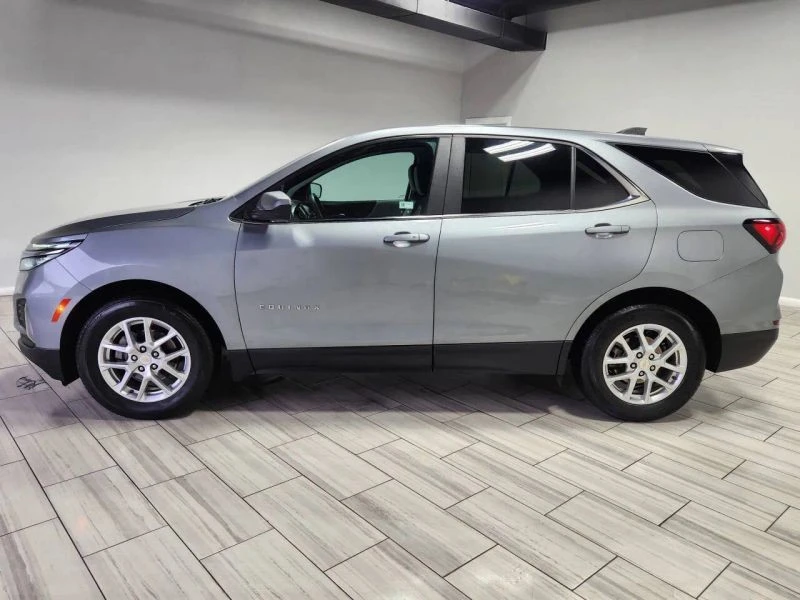 2023 Chevrolet Equinox - Image 2 of 12