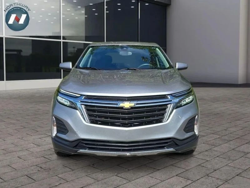 2023 Chevrolet Equinox - Image 2 of 12
