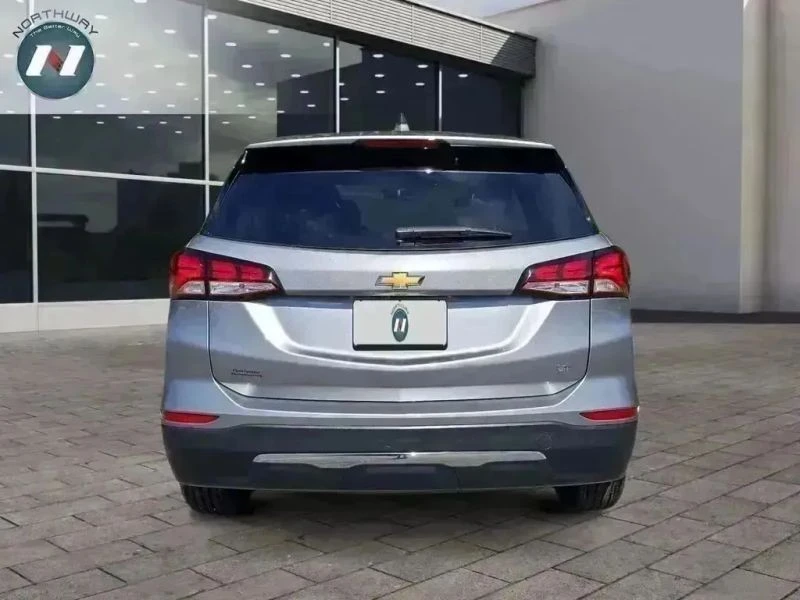 2023 Chevrolet Equinox - Image 4 of 12