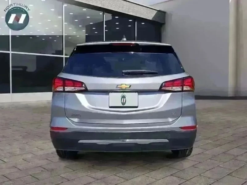 2023 Chevrolet Equinox - Image 4 of 12