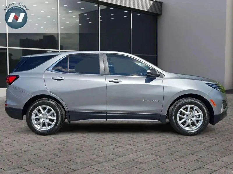 2023 Chevrolet Equinox - Image 7 of 12