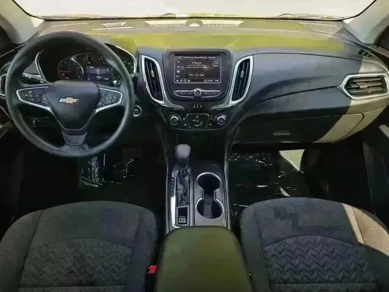 2023 Chevrolet Equinox - Image 10 of 12