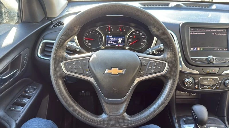 2023 Chevrolet Equinox - Image 10 of 12