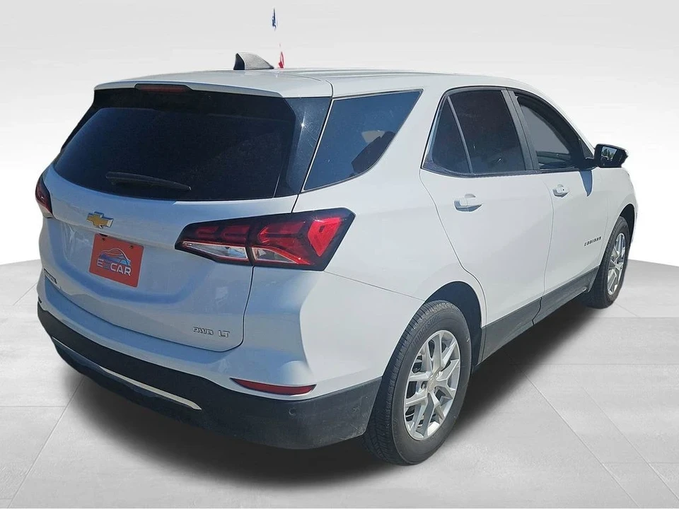 2023 Chevrolet Equinox - Image 13 of 21