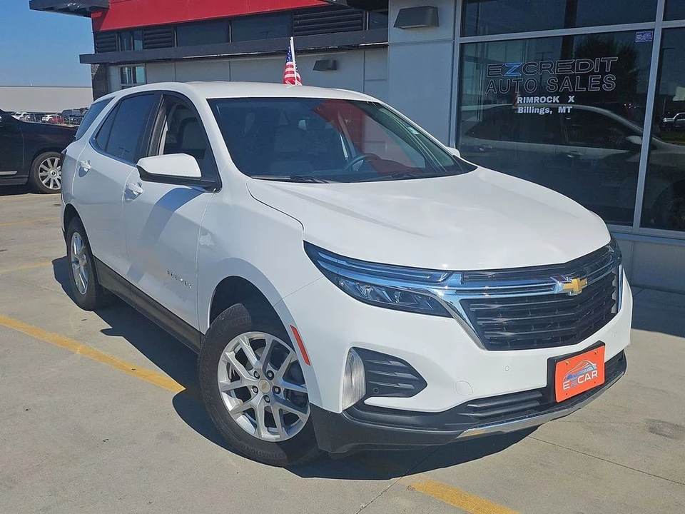 2023 Chevrolet Equinox - Image 10 of 12