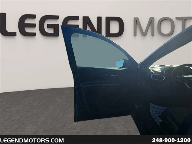 2023 Chevrolet Equinox - Image 11 of 21