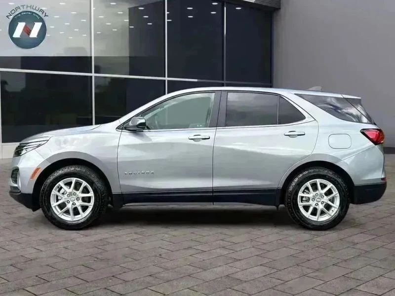 2023 Chevrolet Equinox - Image 2 of 12