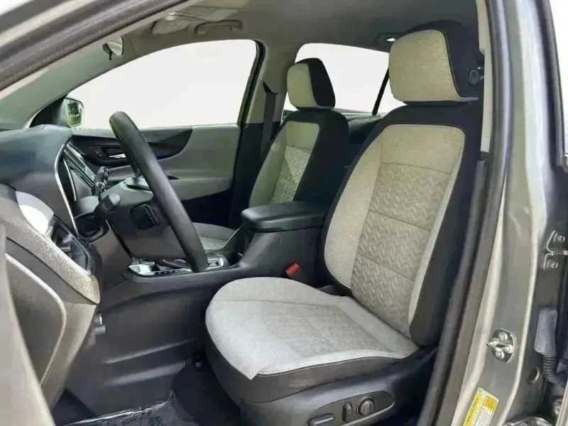 2023 Chevrolet Equinox - Image 9 of 12