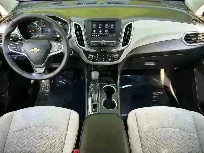 2023 Chevrolet Equinox - Image 10 of 12