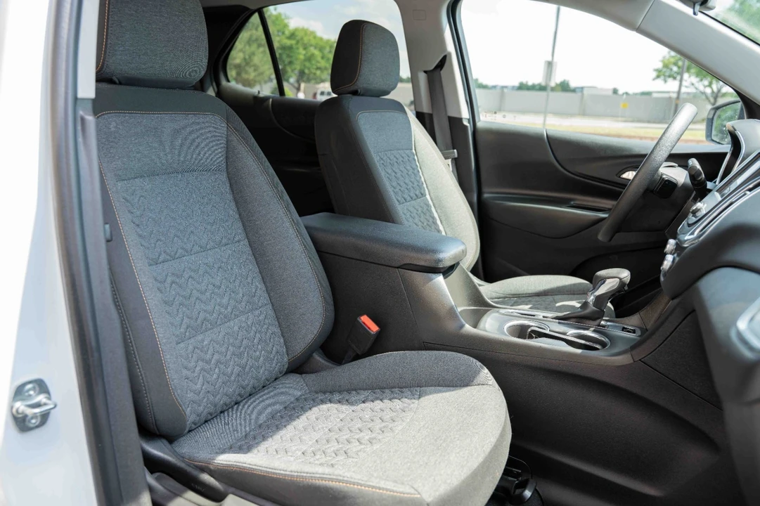 2023 Chevrolet Equinox - Image 12 of 21