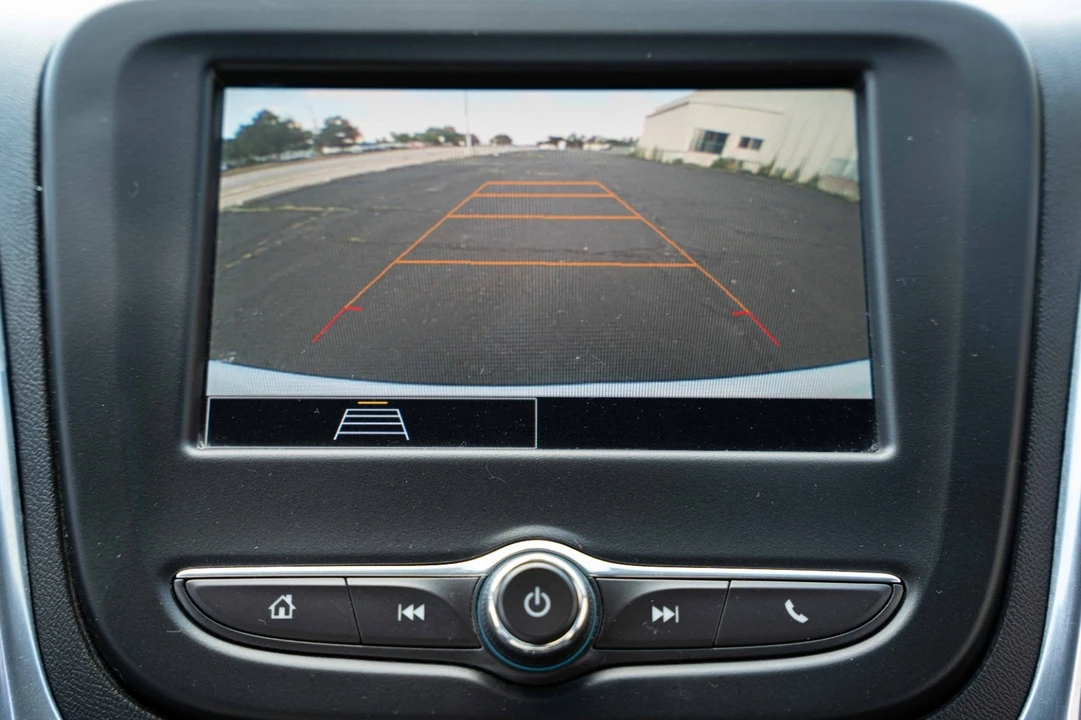 2023 Chevrolet Equinox - Image 15 of 21