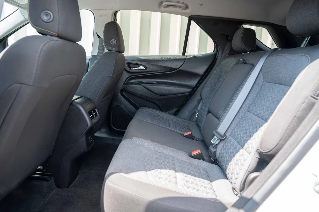 2023 Chevrolet Equinox - Image 9 of 21