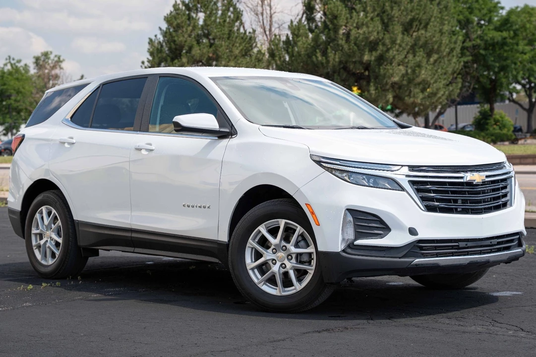 2023 Chevrolet Equinox - Image 4 of 21