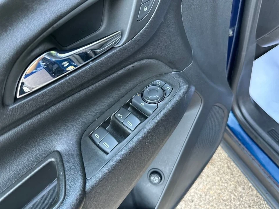 2023 Chevrolet Equinox - Image 12 of 12