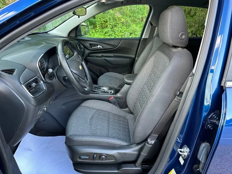 2023 Chevrolet Equinox - Image 10 of 12