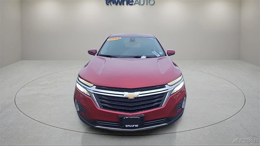 2023 Chevrolet Equinox - Image 8 of 12