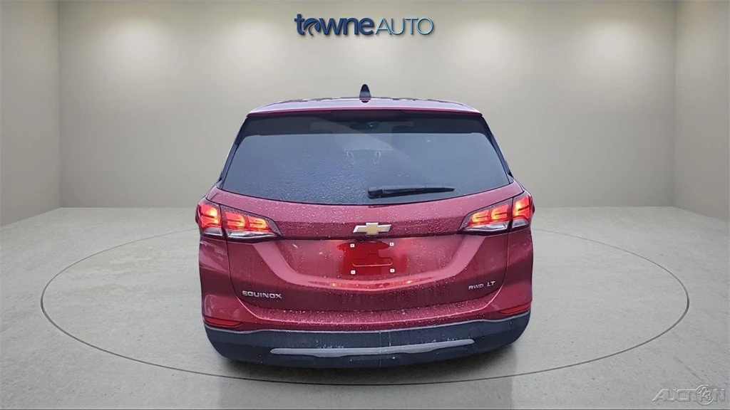 2023 Chevrolet Equinox - Image 4 of 12