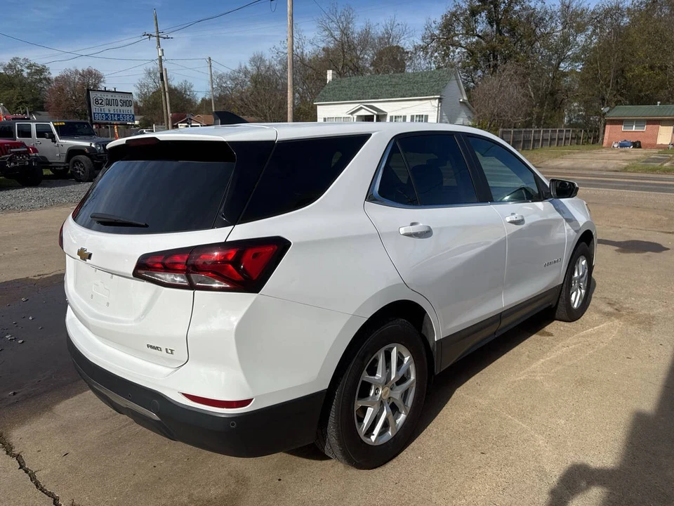 2023 Chevrolet Equinox - Image 4 of 14