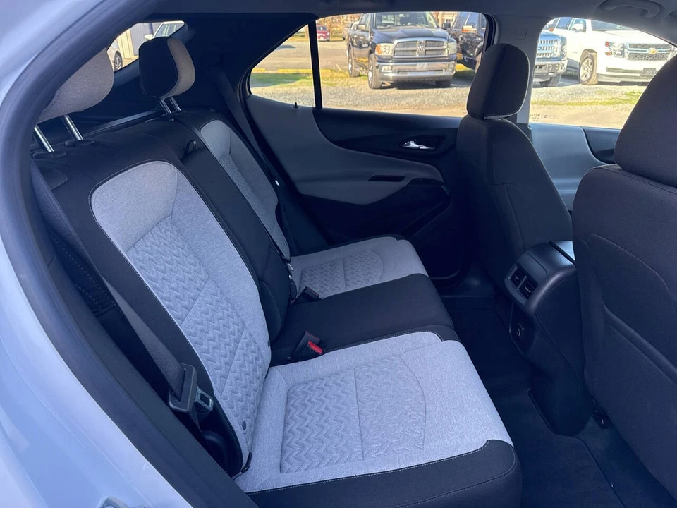 2023 Chevrolet Equinox - Image 10 of 18