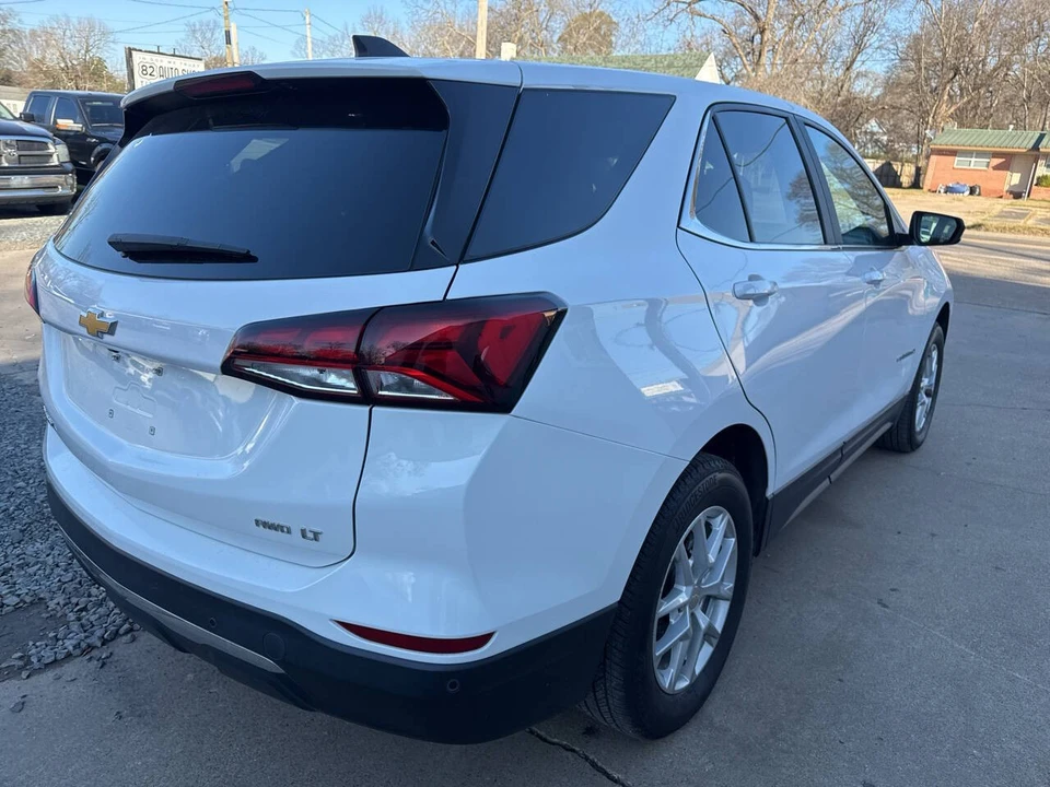 2023 Chevrolet Equinox - Image 4 of 18