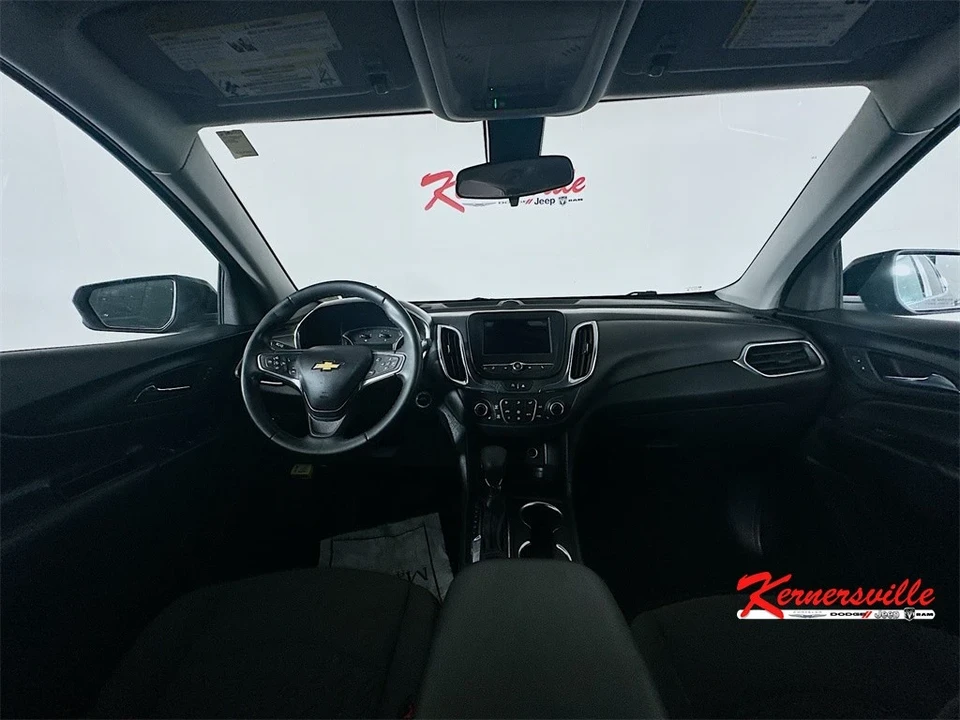2023 Chevrolet Equinox - Image 10 of 21