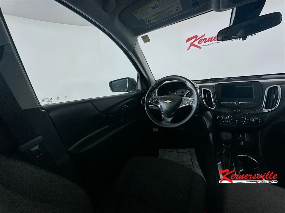 2023 Chevrolet Equinox - Image 9 of 21