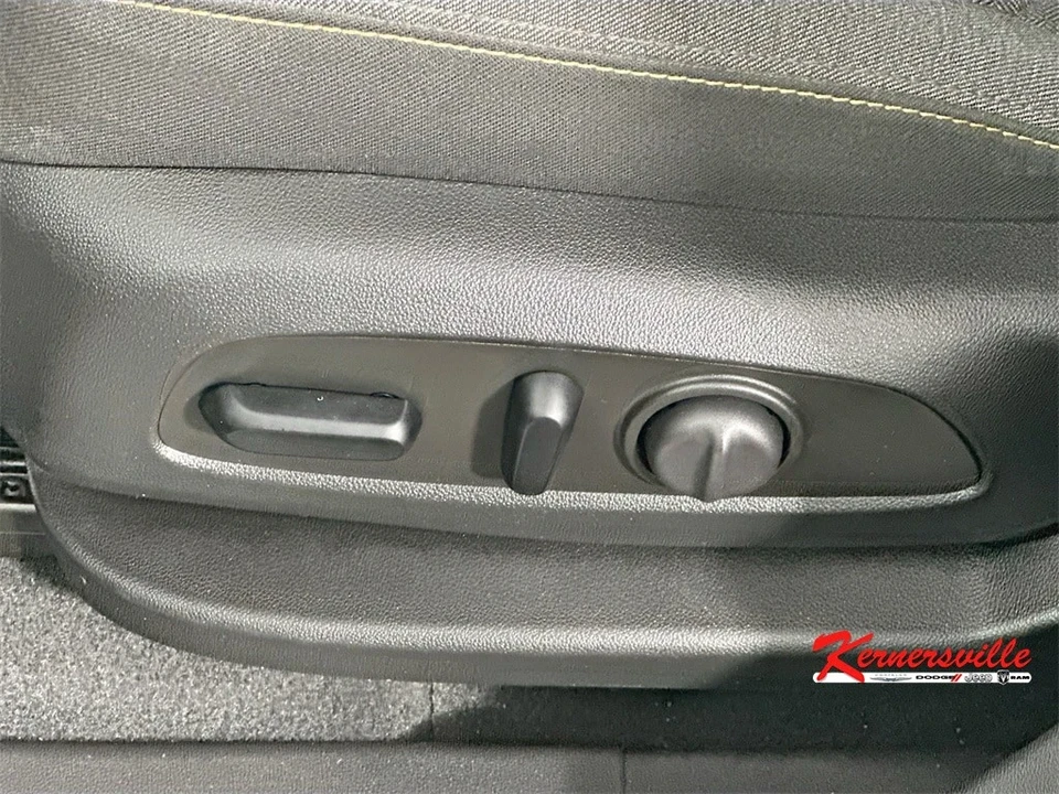 2023 Chevrolet Equinox - Image 21 of 21