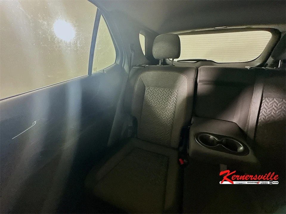 2023 Chevrolet Equinox - Image 12 of 21