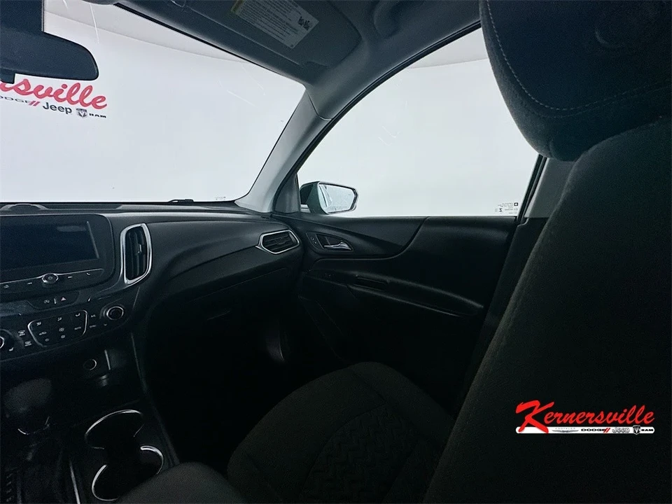2023 Chevrolet Equinox - Image 11 of 21