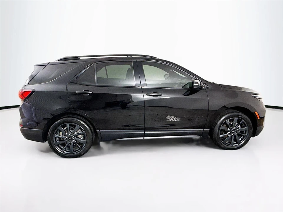 2023 Chevrolet Equinox - Image 8 of 21