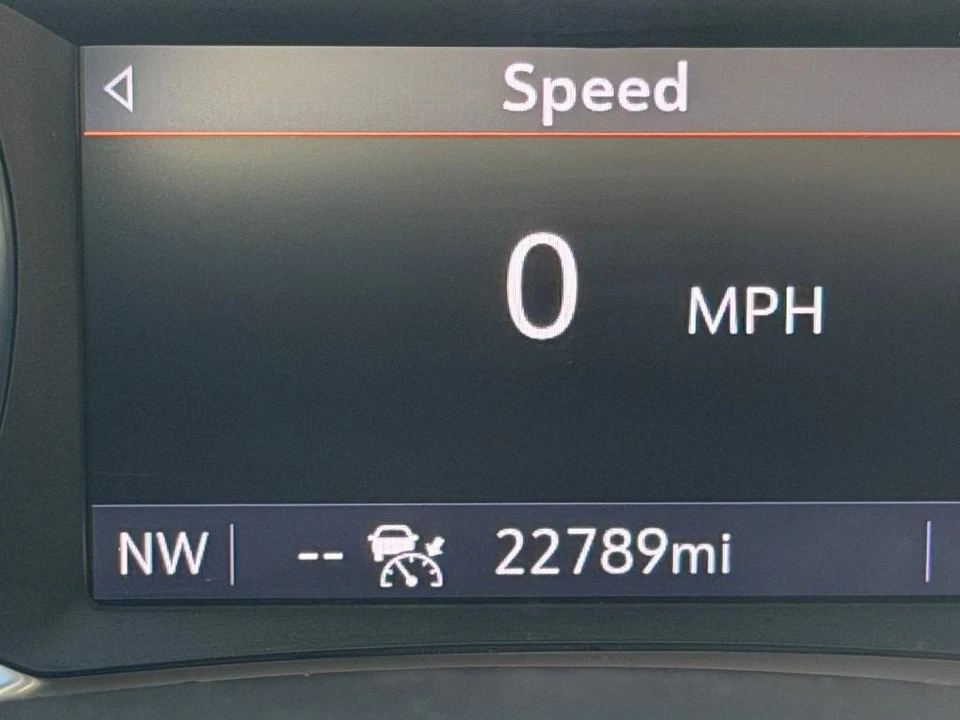 2023 Chevrolet Equinox - Image 13 of 21