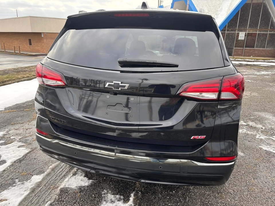 2023 Chevrolet Equinox - Image 4 of 11