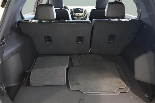 2023 Chevrolet Equinox - Image 18 of 21
