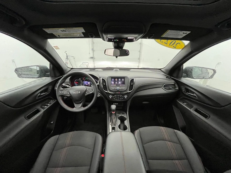 2023 Chevrolet Equinox - Image 2 of 12