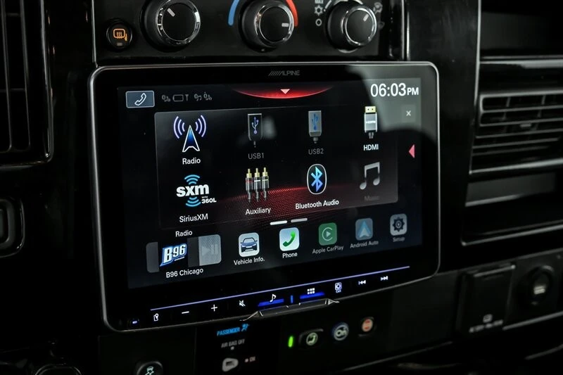 2023 Chevrolet Express - Image 29 of 31