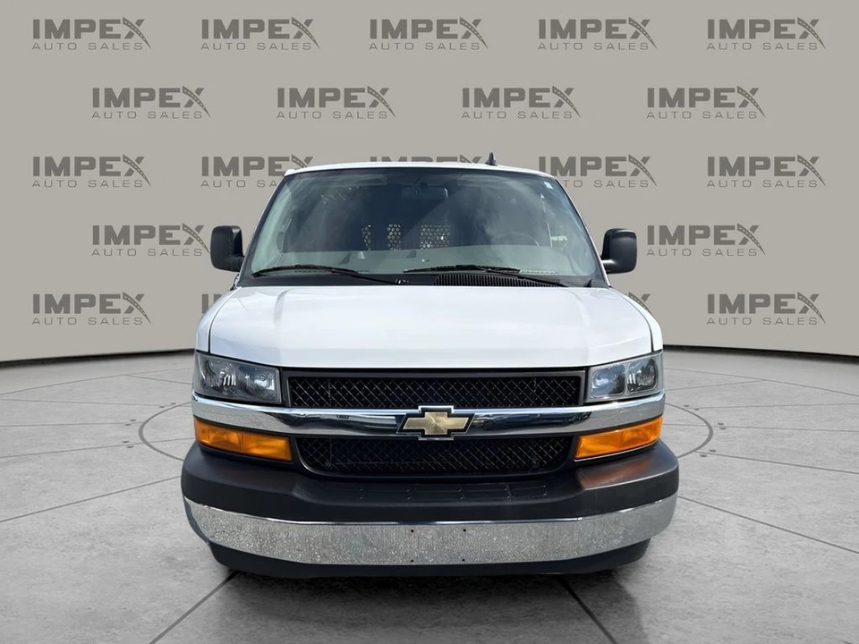 2023 Chevrolet Express - Image 8 of 12