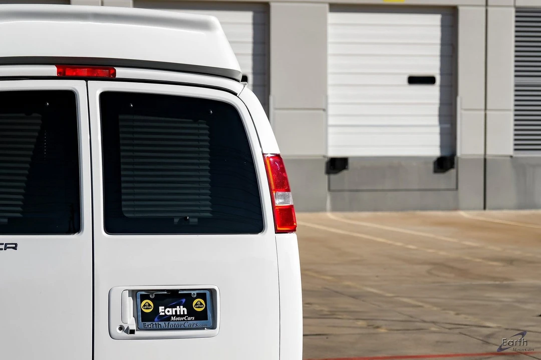 2023 Chevrolet Express - Image 12 of 12