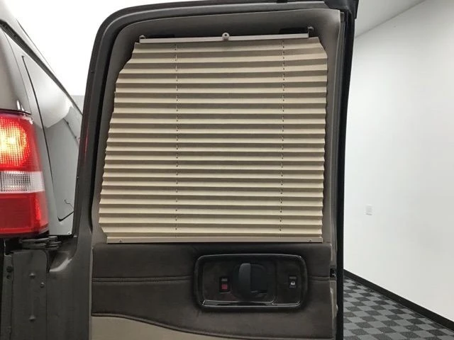 2023 Chevrolet Express - Image 11 of 12