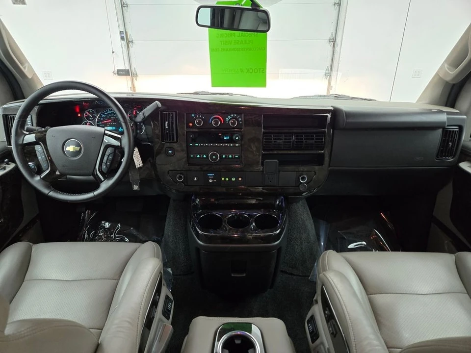 2023 Chevrolet Express - Image 2 of 12