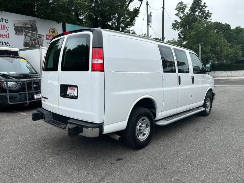 2023 Chevrolet Express - Image 6 of 12