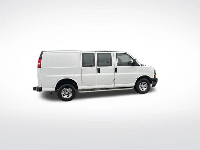 2023 Chevrolet Express - Image 14 of 21