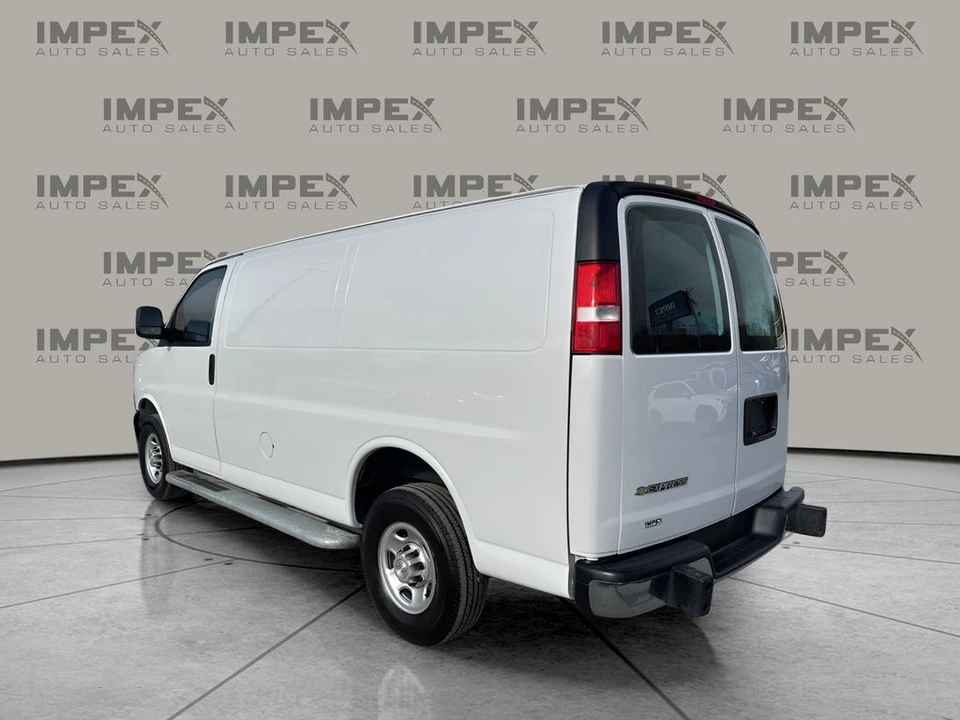 2023 Chevrolet Express - Image 3 of 21