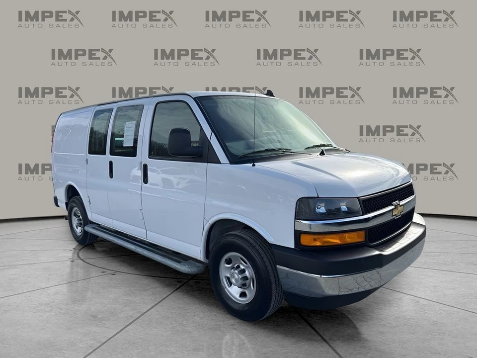 2023 Chevrolet Express - Image 7 of 21