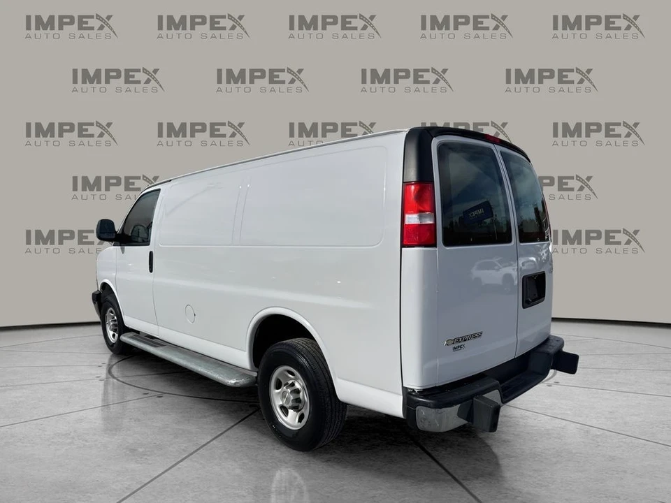 2023 Chevrolet Express - Image 3 of 21