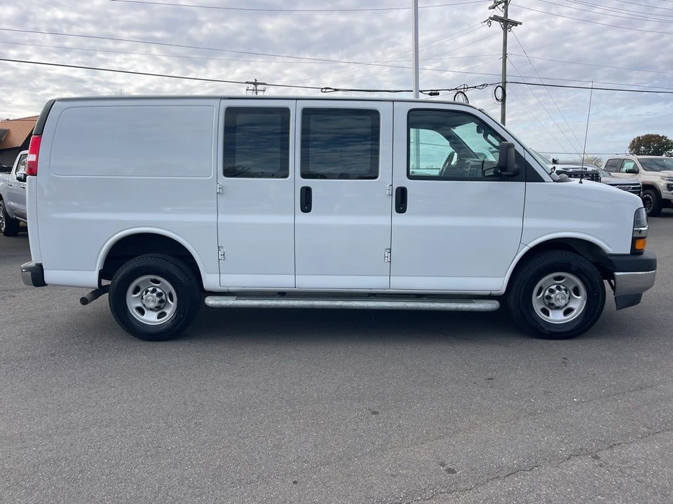 2023 Chevrolet Express - Image 6 of 12